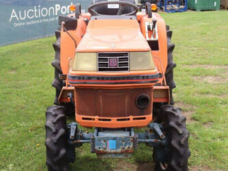 kubota-b1-17-bulltra-1462403-47789842