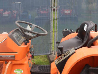 kubota-b1-17-bulltra-1462403-47789855