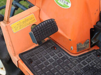 kubota-b1-17-bulltra-1462403-47789862
