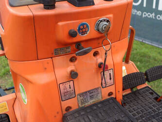 kubota-b1-17-bulltra-1462403-47789864