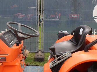 kubota-b1-17-bulltra-1462404-47789893