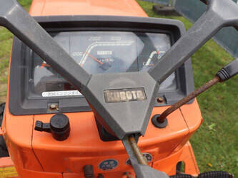 kubota-b1-17-bulltra-1462404-47789903