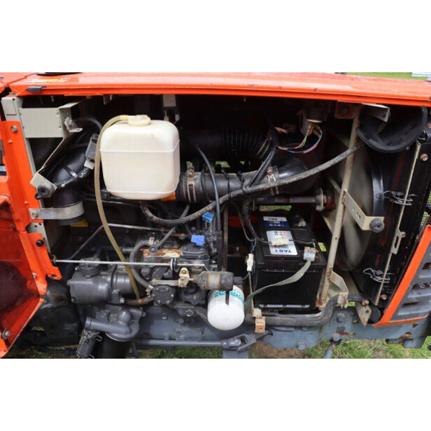 كوبوتا ZL1-215 Sunshine-47790079