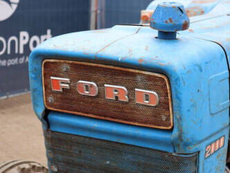 ford-2000-1462417-47790357