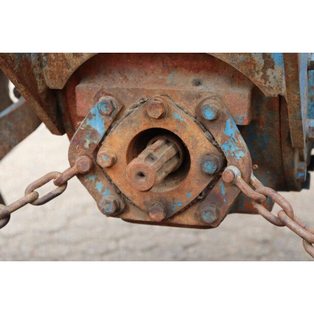 Ford 2000-47790369