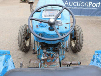 ford-2000-1462417-47790370