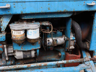 ford-2000-1462417-47790371