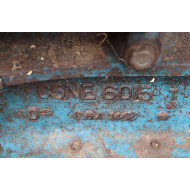 Ford 2000-47790372