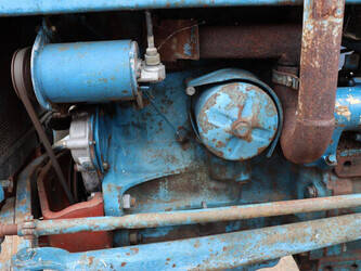 ford-2000-1462417-47790373