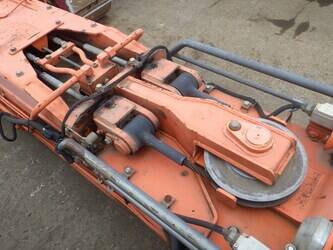 2013-hitachi-zx225usrlc-3-47791073