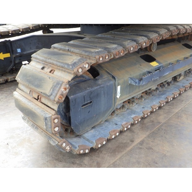 2013 هيتاشى ZX225USRLC-3-47791085