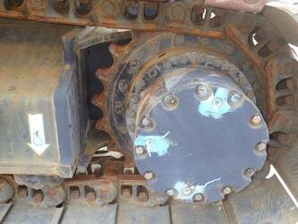 2013-hitachi-zx225usrlc-3-47791090