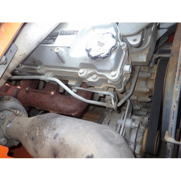 2013 هيتاشى ZX225USRLC-3-47791105