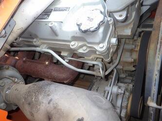 2013-hitachi-zx225usrlc-3-47791105