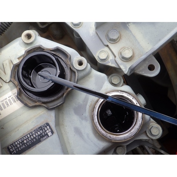 2013 هيتاشى ZX225USRLC-3-47791113