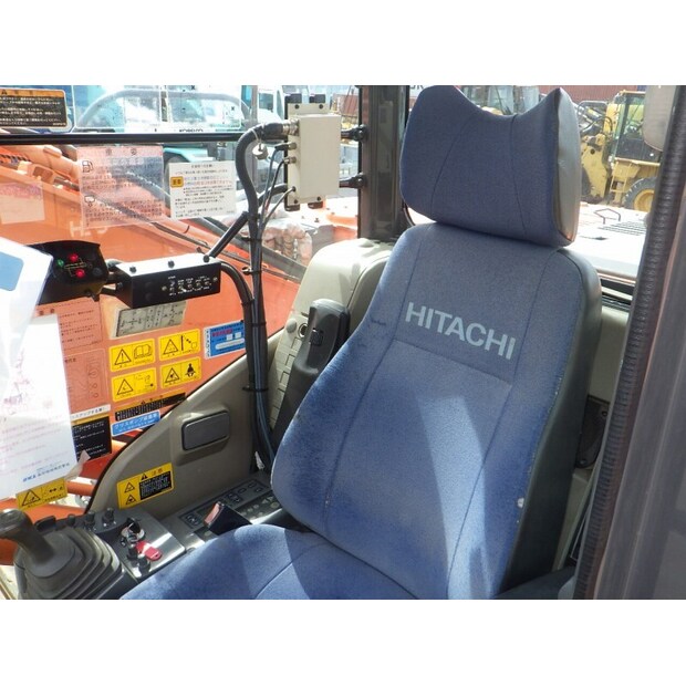 2013 هيتاشى ZX225USRLC-3-47791130