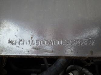 2013-hitachi-zx225usrlc-3-47791138