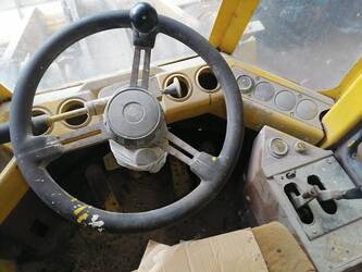 Image de CHARGEUSES SUR PNEUS 1993 Caterpillar 936F