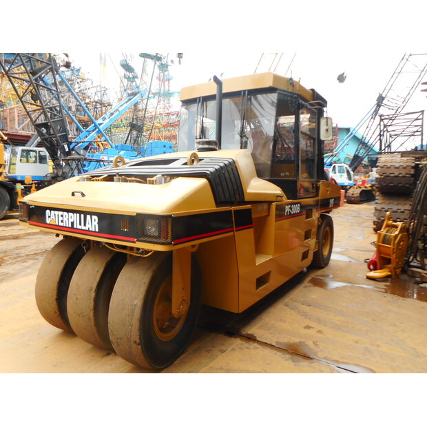 1998 Caterpillar PF300B-47795902