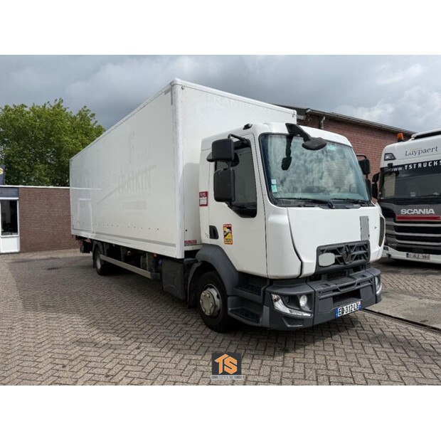 2017 Renault D12-47796129