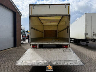 2017-renault-d12-1462553-47796133