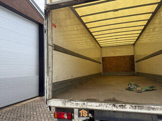 2017-renault-d12-1462553-47796134