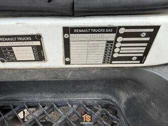 2017-renault-d12-1462553-47796139