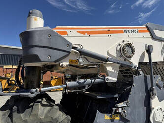 2016-wirtgen-wr-240i-47796213