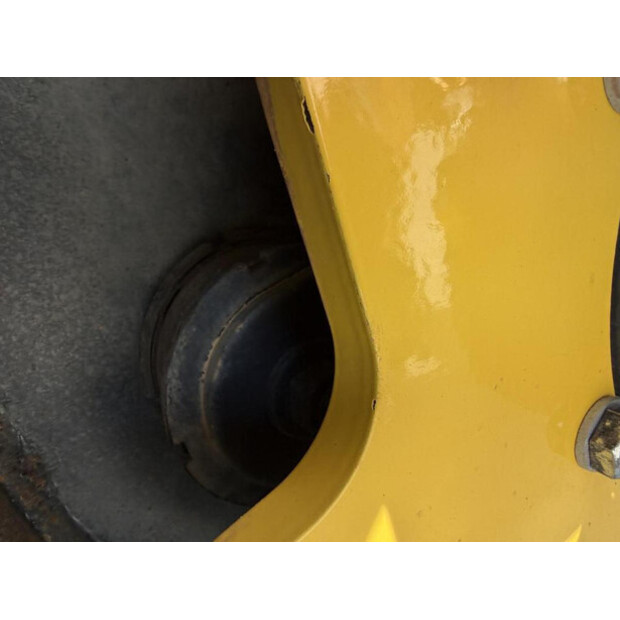2022 BOMAG BW 80 AD-5-47796445