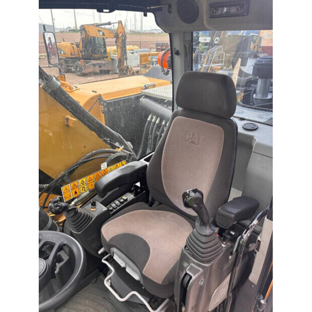 2017 Caterpillar M318F-47797024