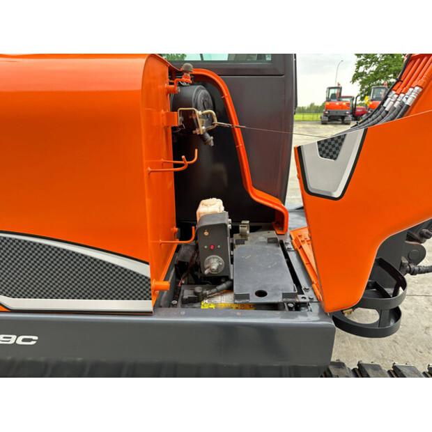 2019 Doosan DX55-9CN-47797080