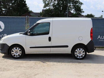 2011-fiat-doblo-1462583-47797261