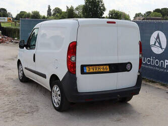 2011-fiat-doblo-1462583-47797263