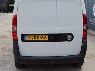 2011-fiat-doblo-1462583-47797264