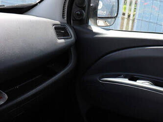 2011-fiat-doblo-1462583-47797298