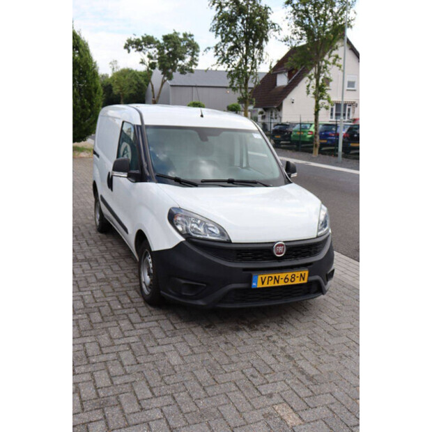 2022 Fiat Doblo 1.6-47797307