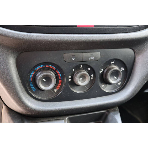 2022 Fiat Doblo 1.6-47797339