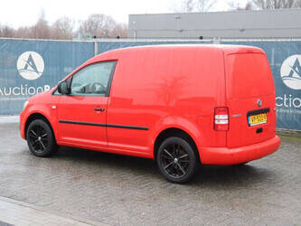 2015-volkswagen-caddy-1462587-47797461