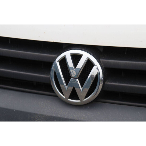 Volkswagen Transporter-47797514