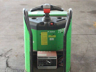 2011-cesab-p320-47797807