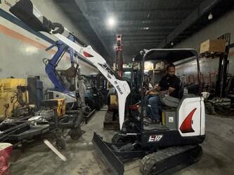 2022-bobcat-e17z-1462600-47797900