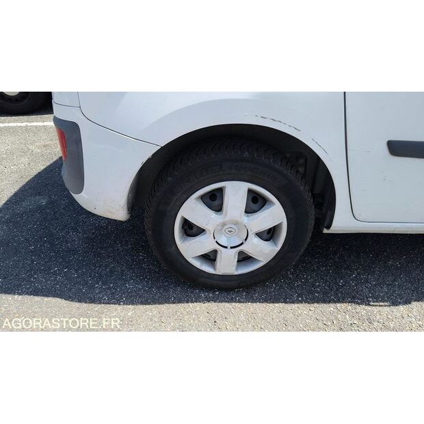 2016 رينو Kangoo-47809925