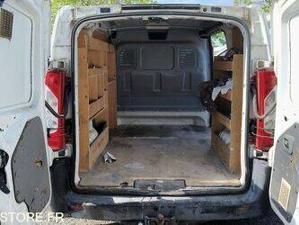 2010-fiat-scudo-1462037-47810139