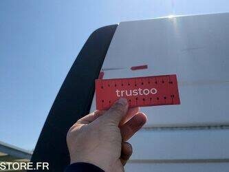 2011-nissan-primastar-47810244