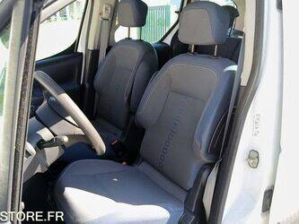 2009-citroen-berlingo-1462061-47810377