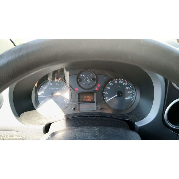 2009 Citroen BERLINGO-47810421