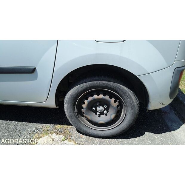 2016 رينو Kangoo-47810548