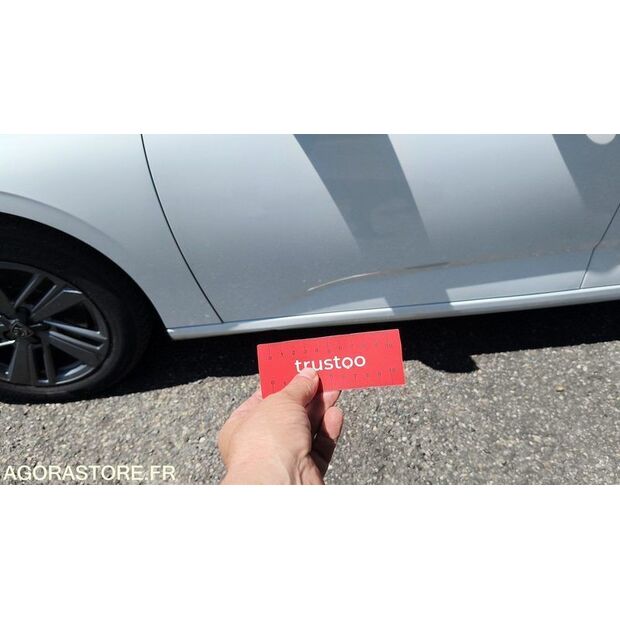 2022 Peugeot 308-47810898