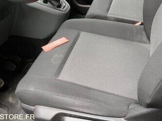 2017-peugeot-expert-1462103-47810916