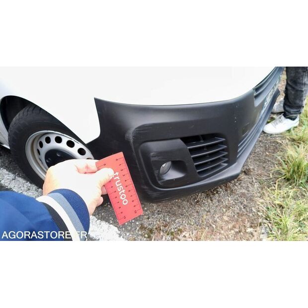 2017 Peugeot Expert-47810920